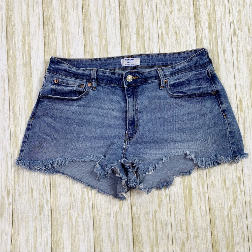 Denizen from Levi’s Medium Wash High Rise Denim Cut Off Shorts